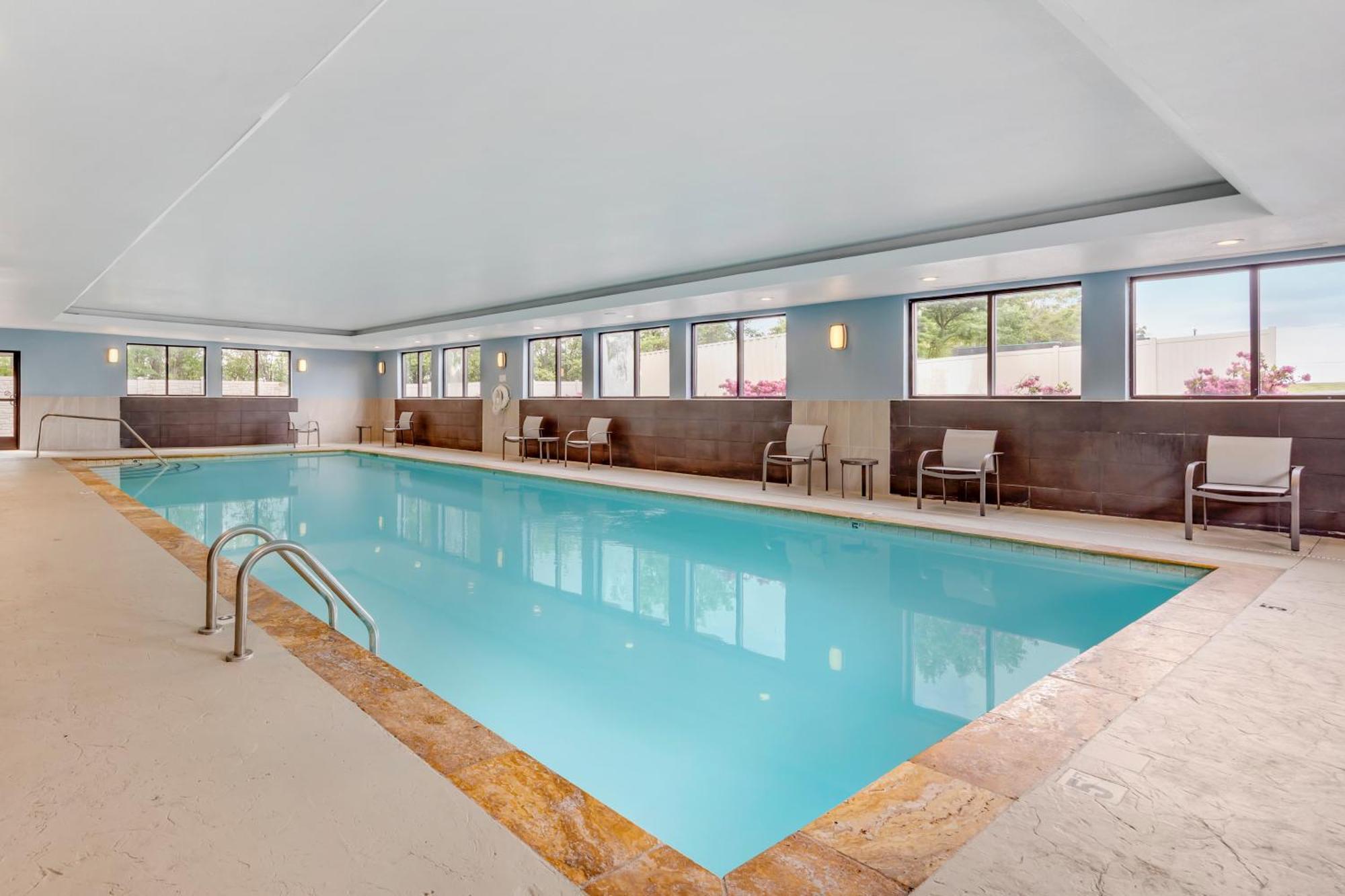 Holiday Inn Express & Suites Nashville Southeast - Antioch By Ihg Dış mekan fotoğraf