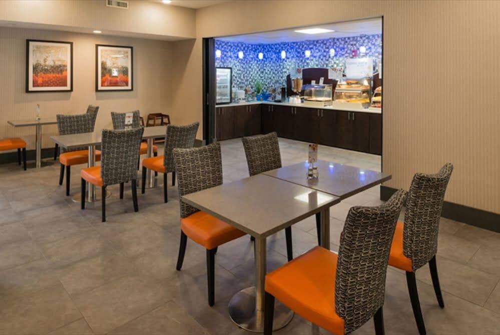 Holiday Inn Express & Suites Nashville Southeast - Antioch By Ihg Dış mekan fotoğraf